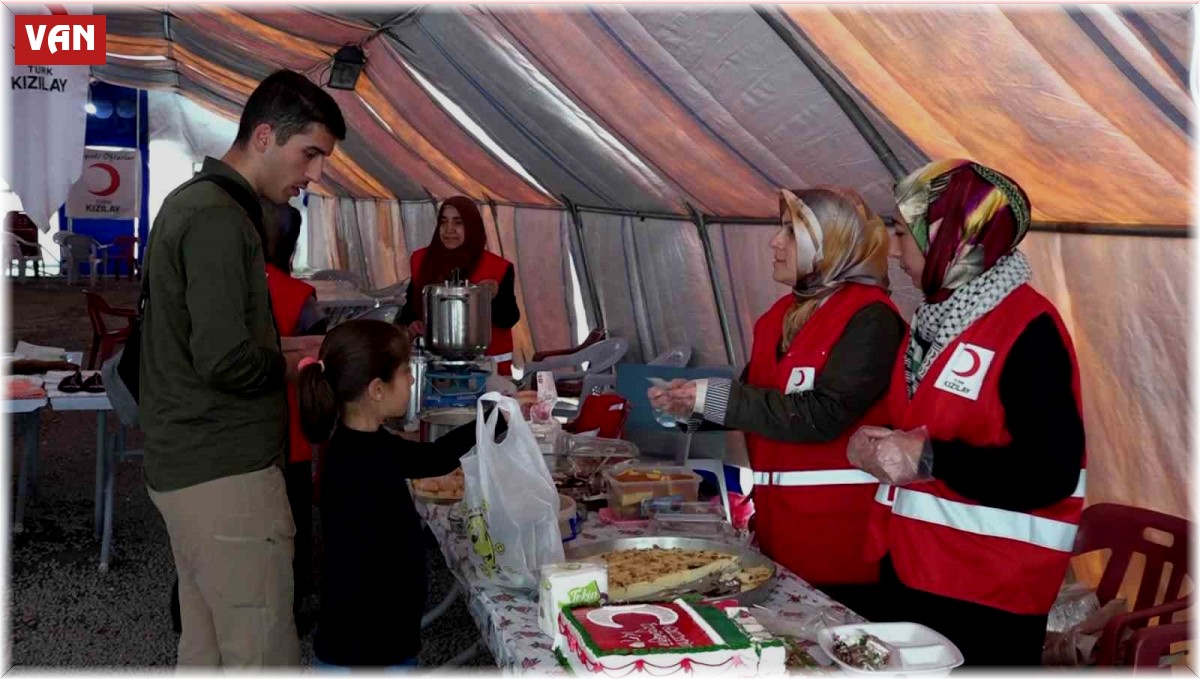 Erciş'te Filistin yararına yardım kampanyası düzenlendi