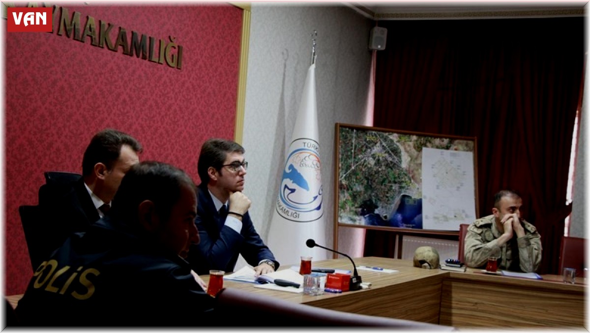 Erciş'te 'İnci Kefali Av Yasağı Komisyon Toplantısı' yapıldı