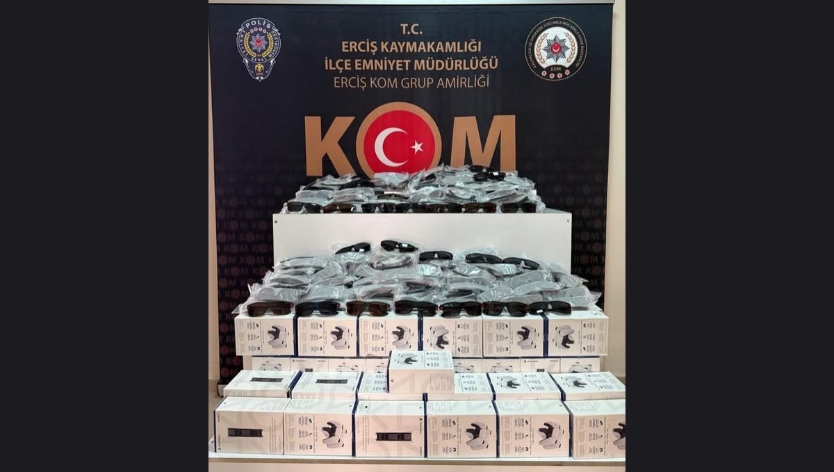 Erciş'te kaçakçılık operasyonu