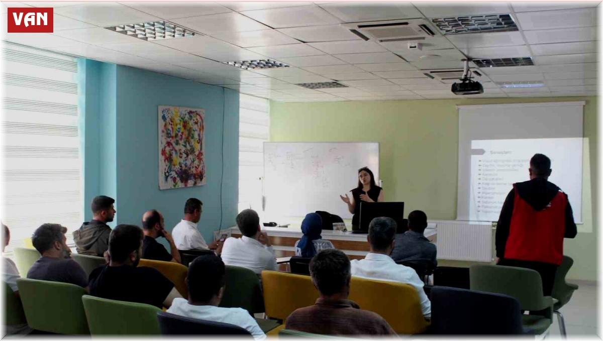 Erciş'te sağlıklı beslenme eğitim semineri verildi