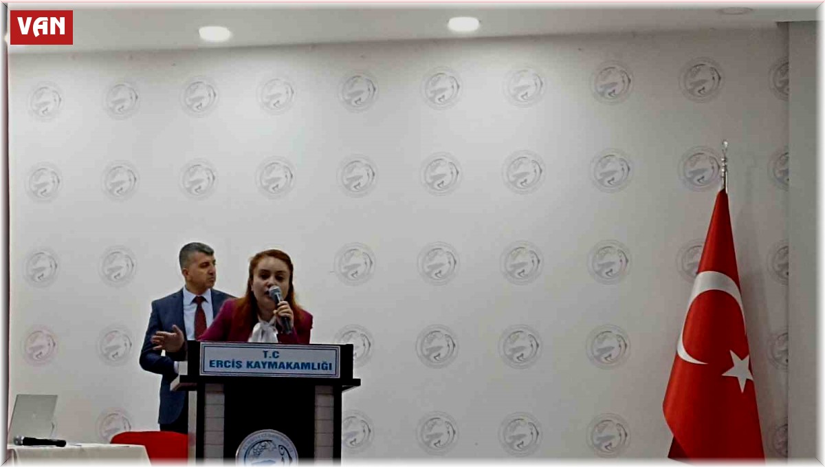 Erciş'te seçimde görev alacaklar için eğitim toplantısı yapıldı