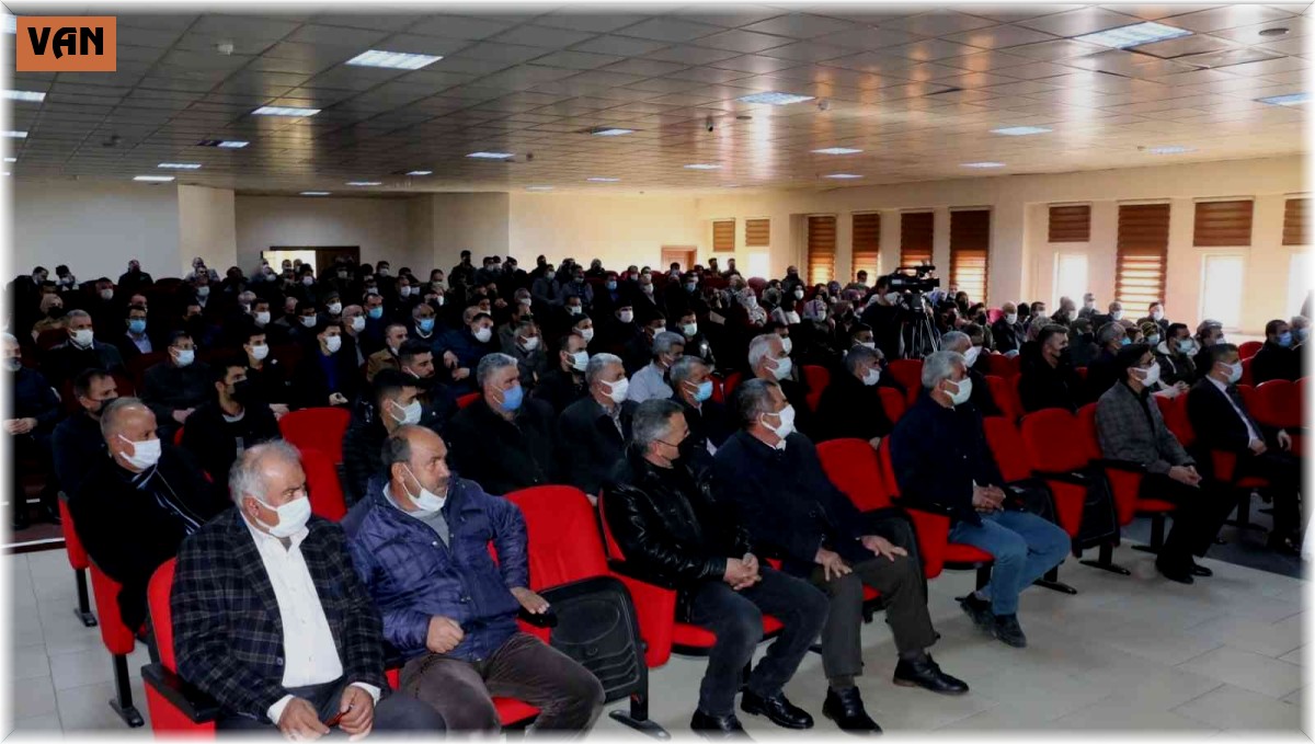 Erciş'te "YKS Süreci ve Başarıda Ailenin Rolü" programı