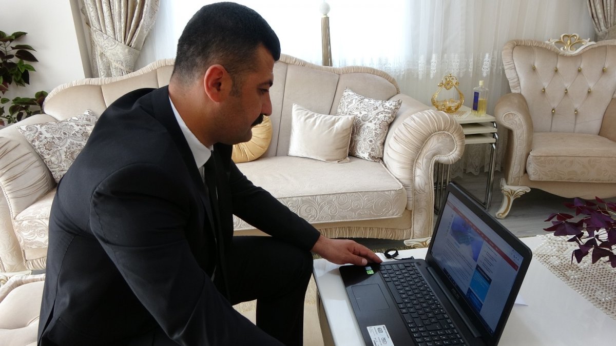 Ercişli iş adamı VLP aşısı için gönüllü oldu