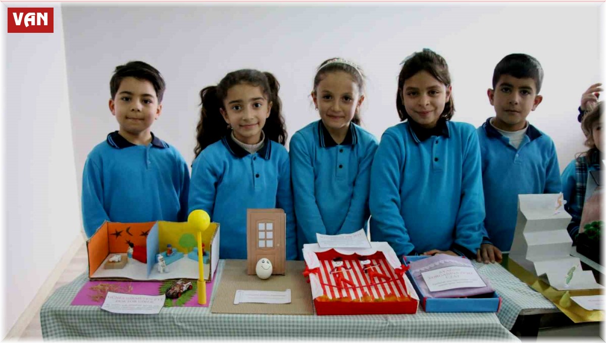 Ercişli öğrenciler deyimleri ve atasözlerini somutlaştırarak sergiye dönüştürdü