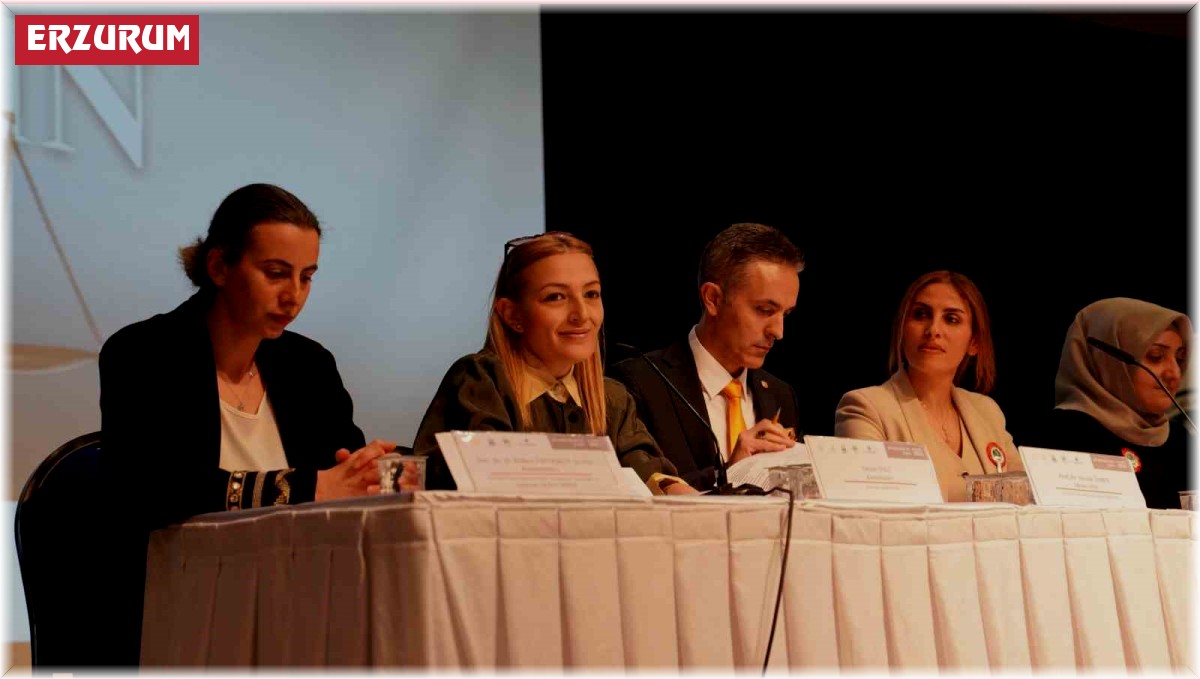 Erkek akademisyenden dikkat çekici kadın çıkışı