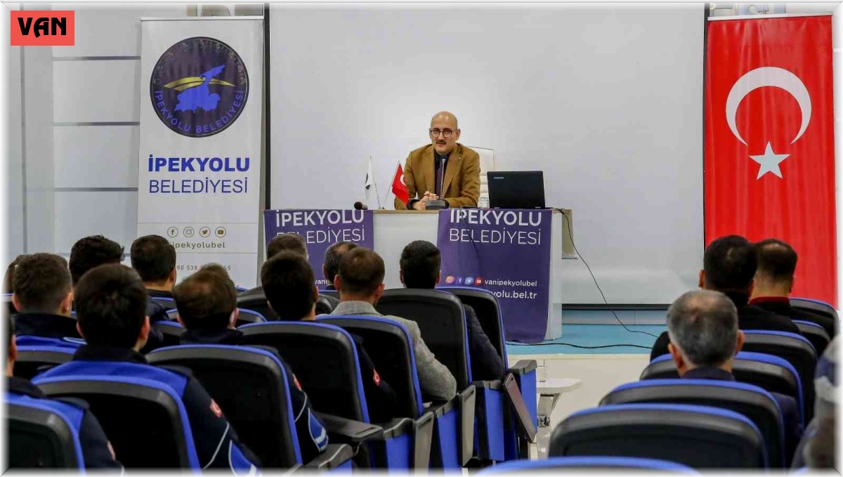 Erkeklere "kadına yönelik şiddet semineri" verildi