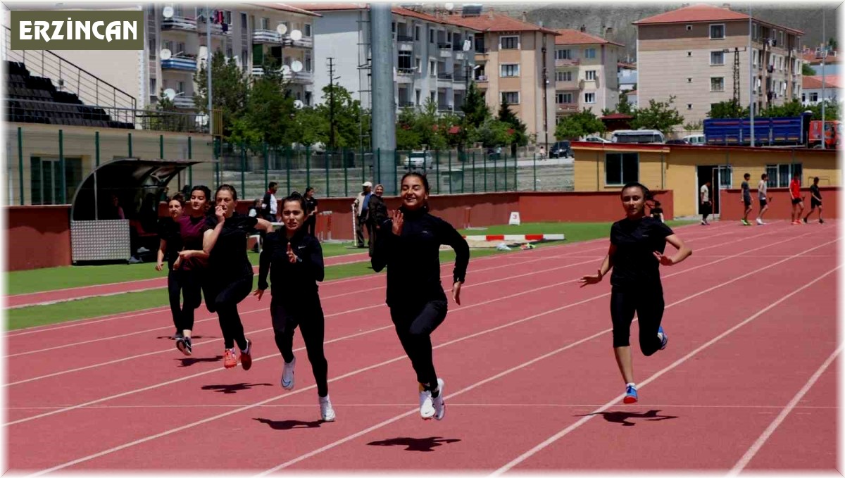 Erzincan atletizm yarışları yapıldı