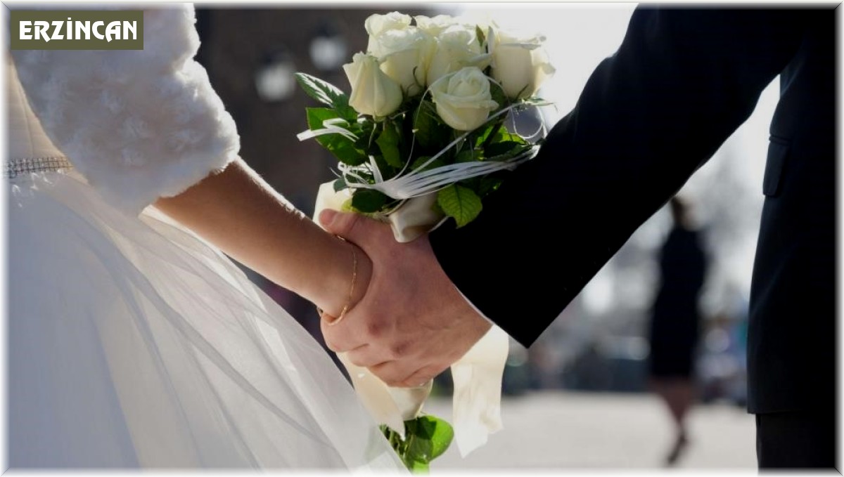 Erzincan'da 1 yılda bin 383 çift evlendi, 394 çift boşandı