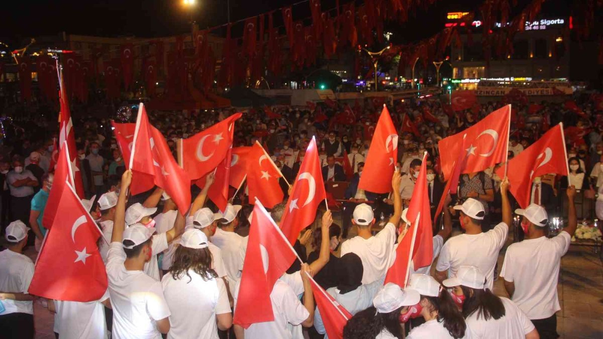 Erzincan'da 15 Temmuz Demokrasi ve Milli Birlik Günü dolayısıyla bir dizi etkinlik düzenlenecek