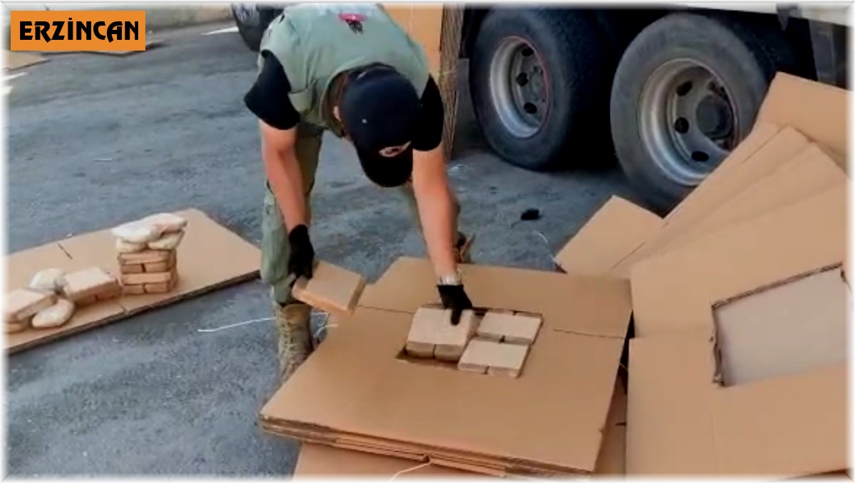 Erzincan'da 23 kilo 767 gram eroin ele geçirildi