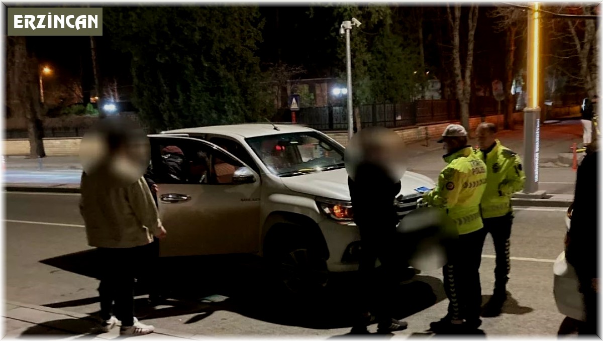 Erzincan'da 24 araç sürücüsüne 45 bin 367 lira ceza kesildi