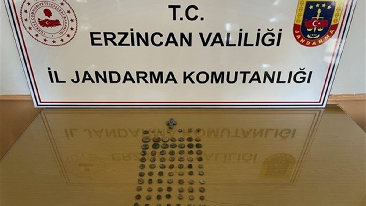 Erzincan'da 79 düzensiz göçmen sınır dışı edildi