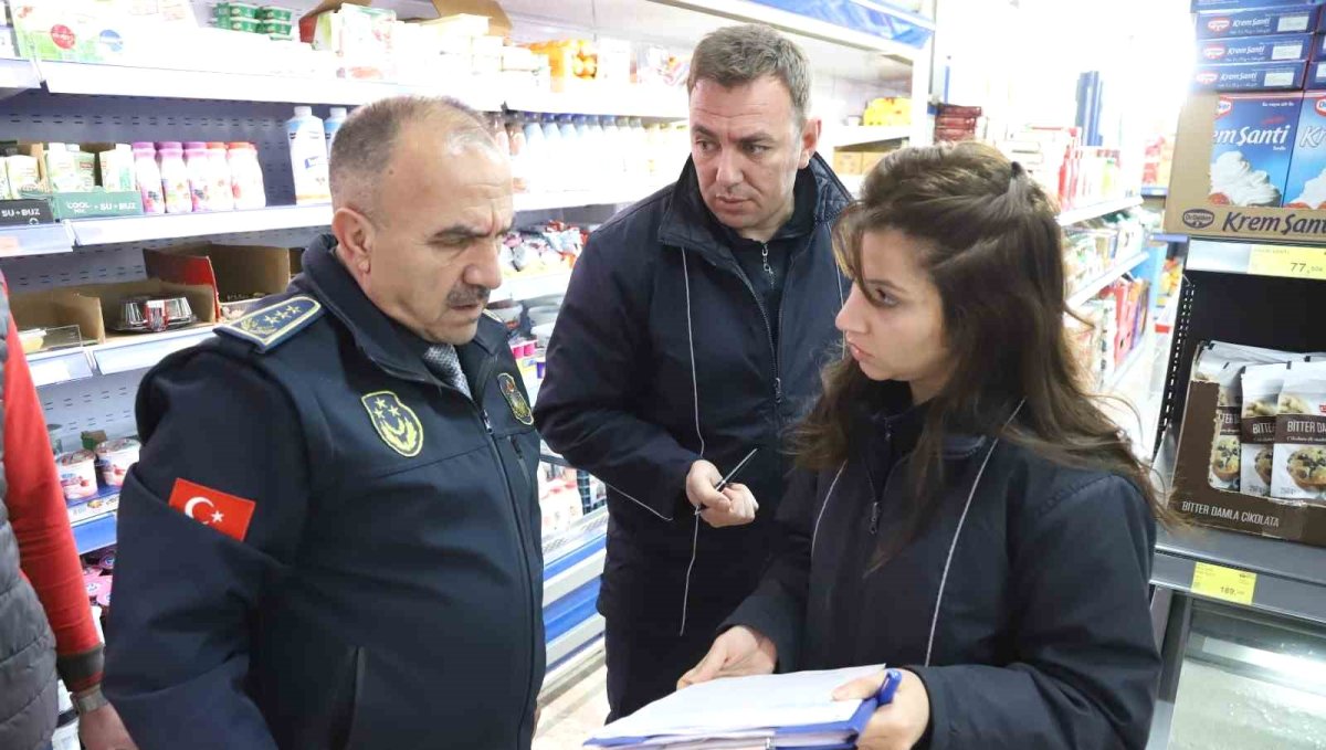 Erzincan'da 80 markete zabıta denetimi