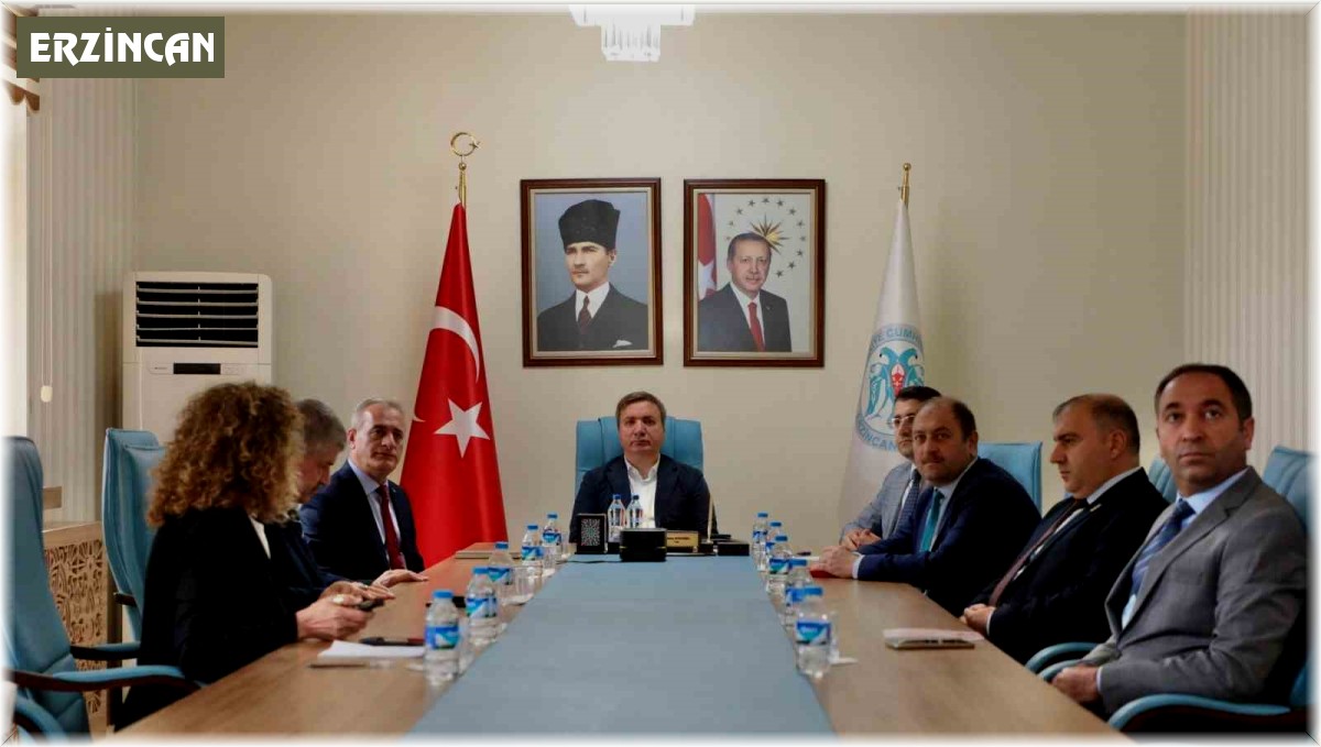 Erzincan'da ağustos ayında düzenlenecek iki fuar için toplantı yapıldı