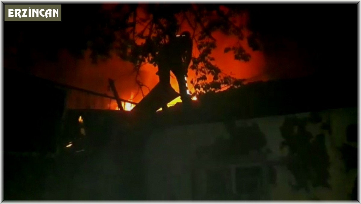 Erzincan'da alevli gece
