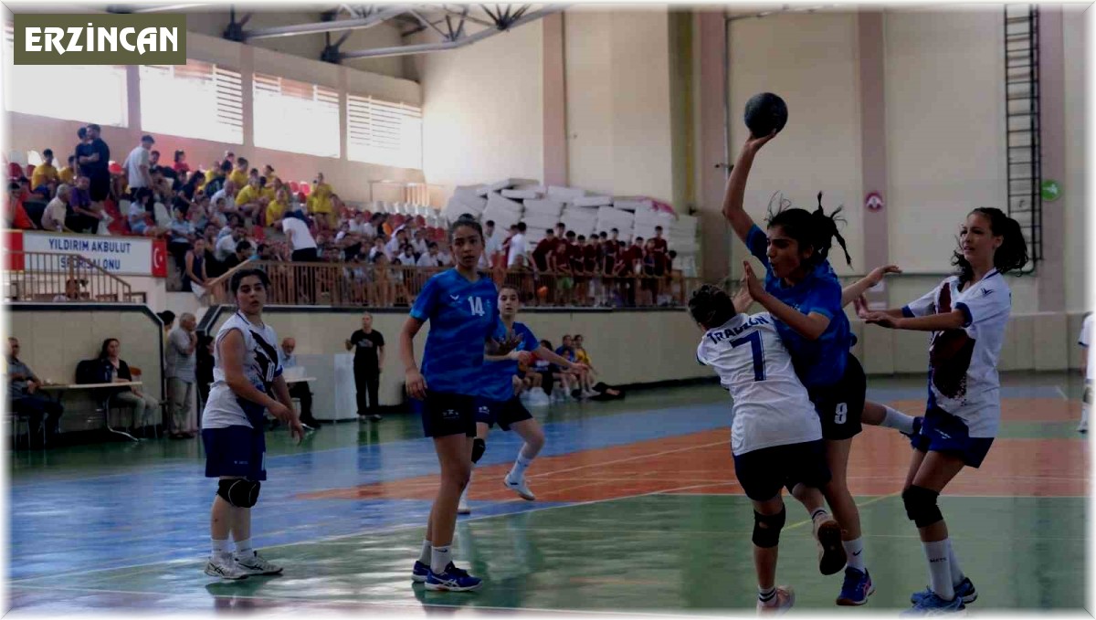 Erzincan'da ANALİG Hentbol Yarı Final müsabakaları sonuçlandı