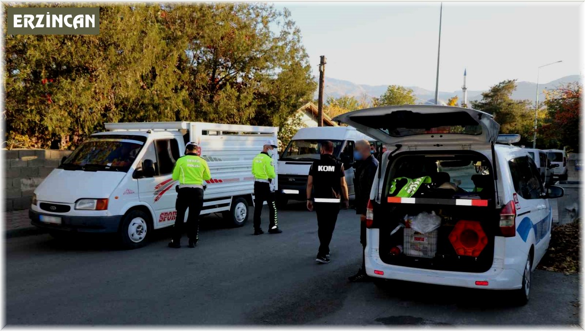 Erzincan'da asayiş uygulaması gerçekleştirildi