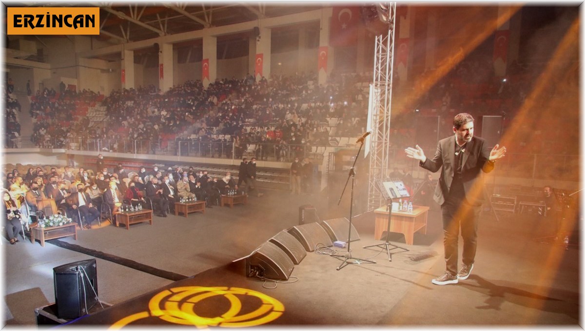 Erzincan'da Balkır rüzgârı esti