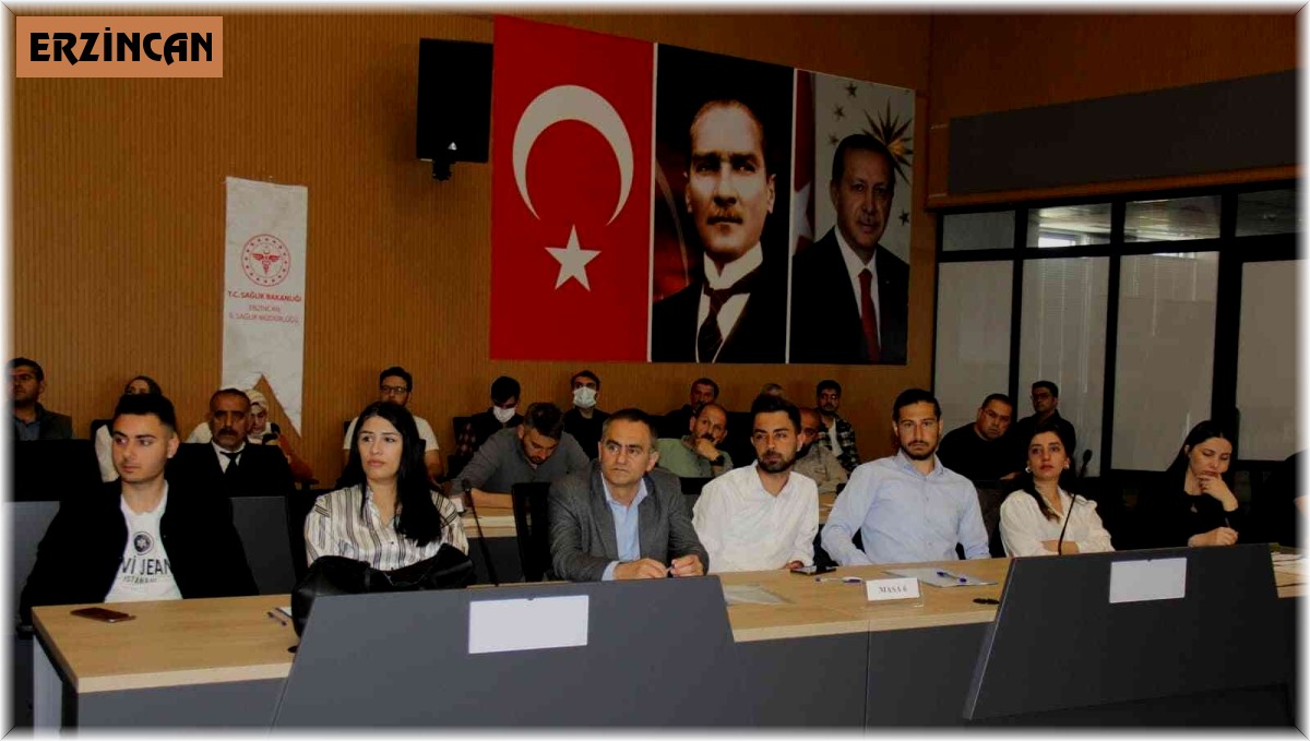 Erzincan'da "Ben Olsaydım" temalı bağımlılıkla mücadele çalıştayı yapıldı