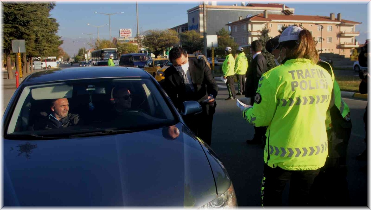 Erzincan'da 'Bir Hareketine Bakar Hayat' trafik uygulaması