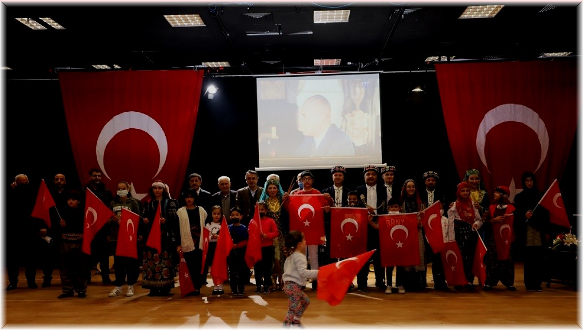 Erzincan'da Cumhuriyet Şöleni programı düzenlendi