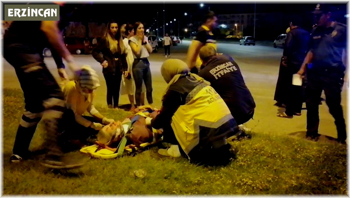 Erzincan'da düğün konvoyunda trafik kazası: 7 yaralı