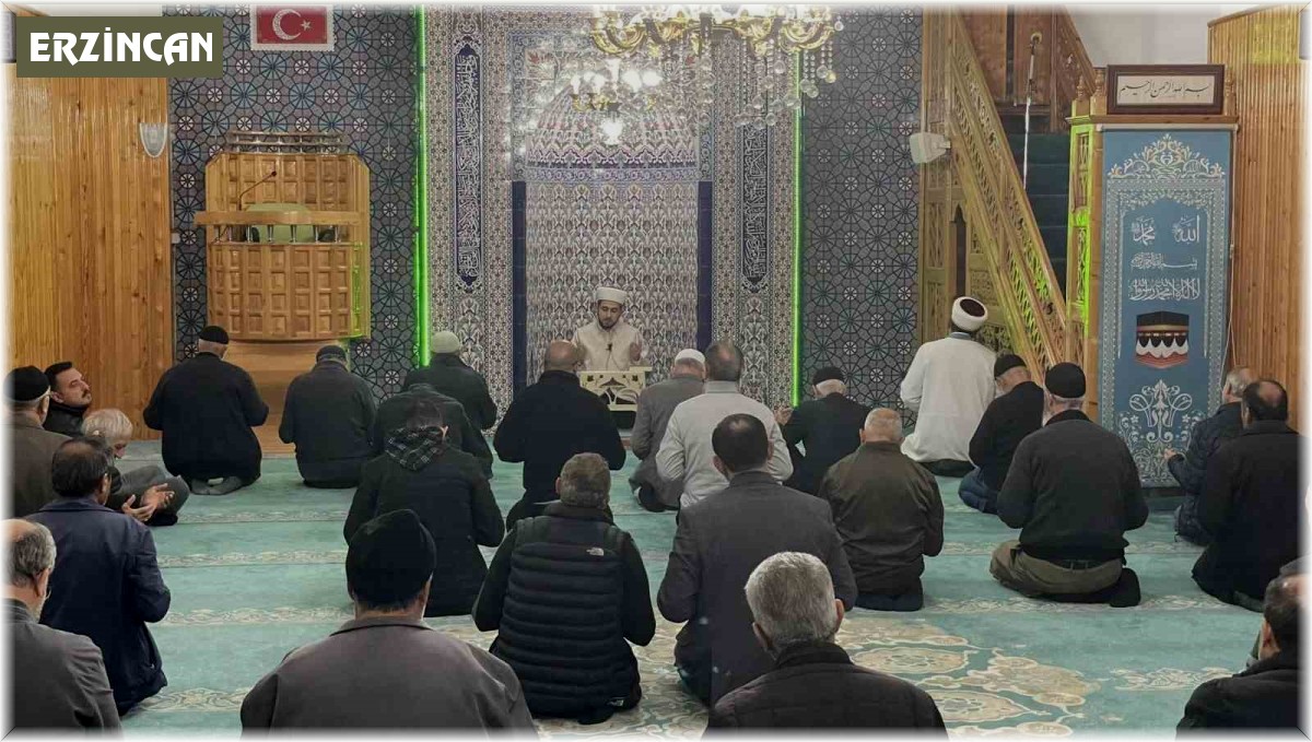 Erzincan'da Filistinliler için dua edildi