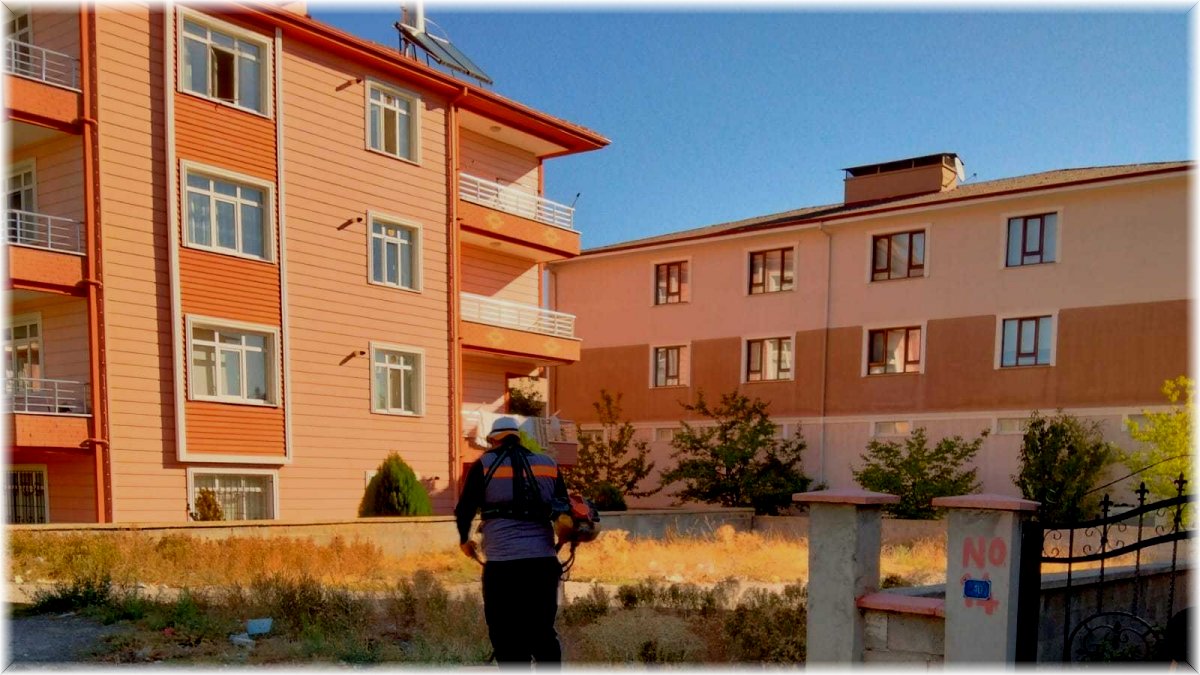 Erzincan'da genel temizlik çalışmalarına devam ediyor