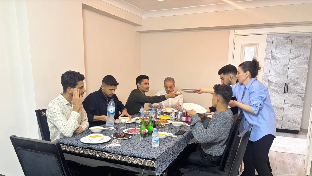 Erzincan'da "Gurbetteki Ailem" projesi ile Ramazan sofralarında sıcak buluşma