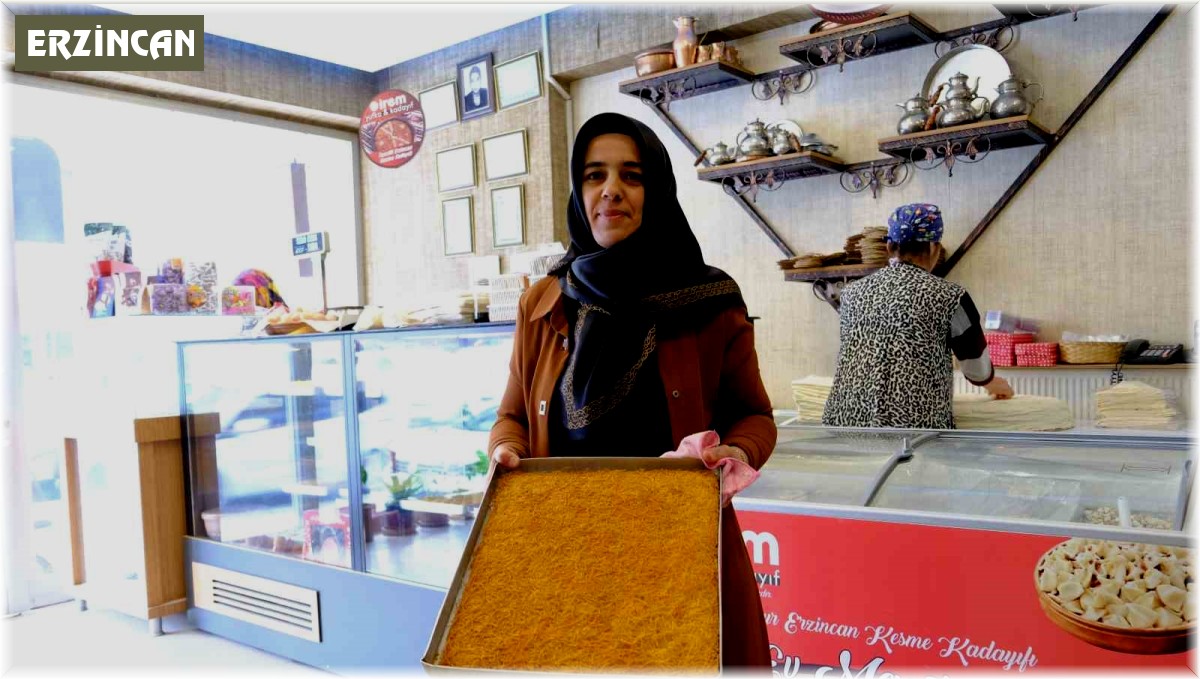 Erzincan'da iftar sofralarının vazgeçilmez lezzeti: "Kesme kadayıf tatlısı"