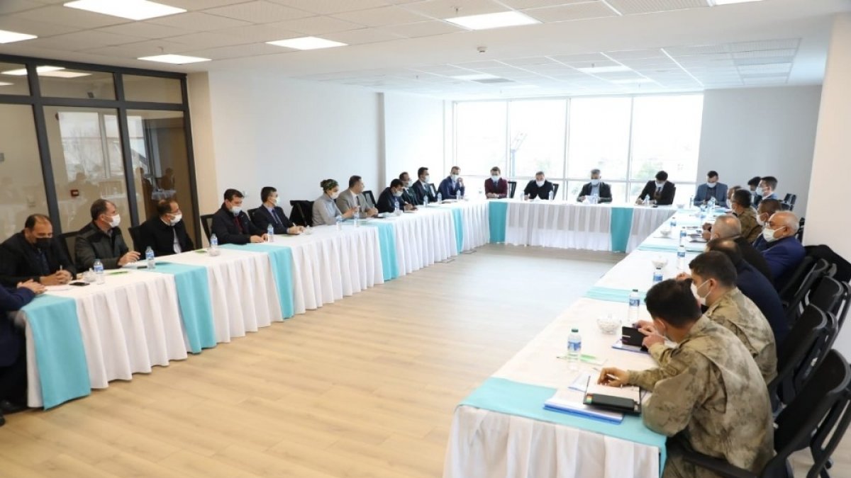 Erzincan'da İl Pandemi Kurulu Toplantısı yapıldı