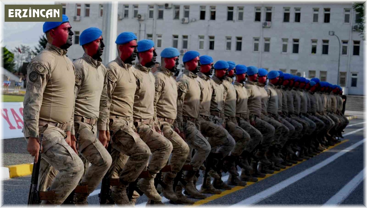 Erzincan'da jandarma komandolar gösterisiyle nefes kesti