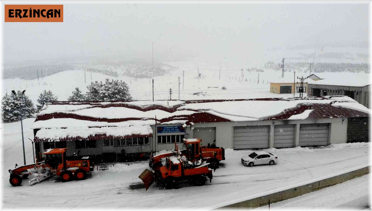 Erzincan'da kar ve tipiden 86 köy, 34 mezra yolu ulaşıma kapandı