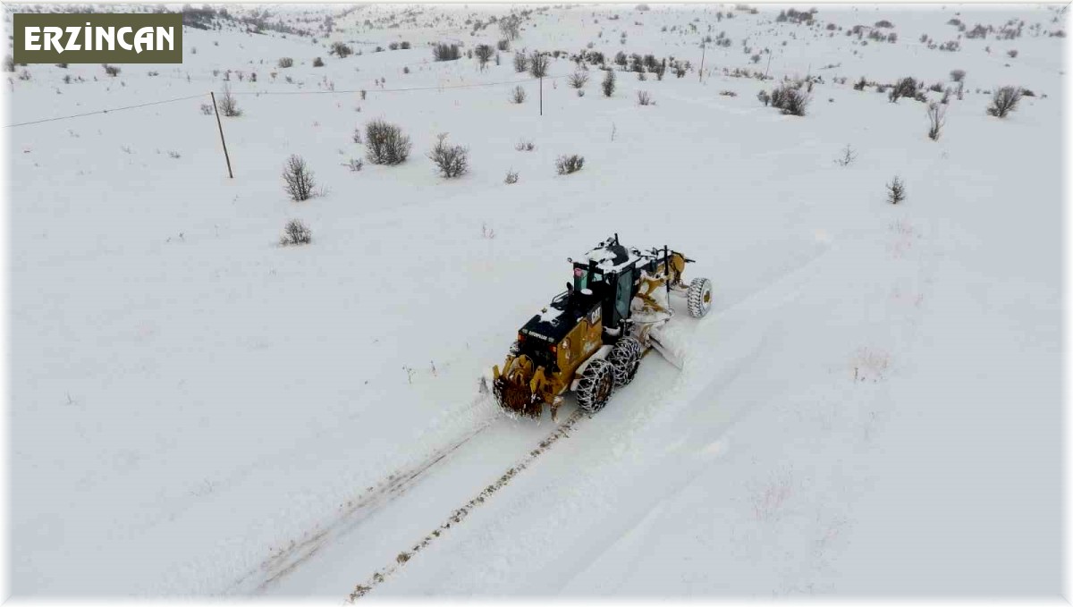 Erzincan'da kar ve tipiden kapanan 239 köy yolu ulaşıma açılıyor