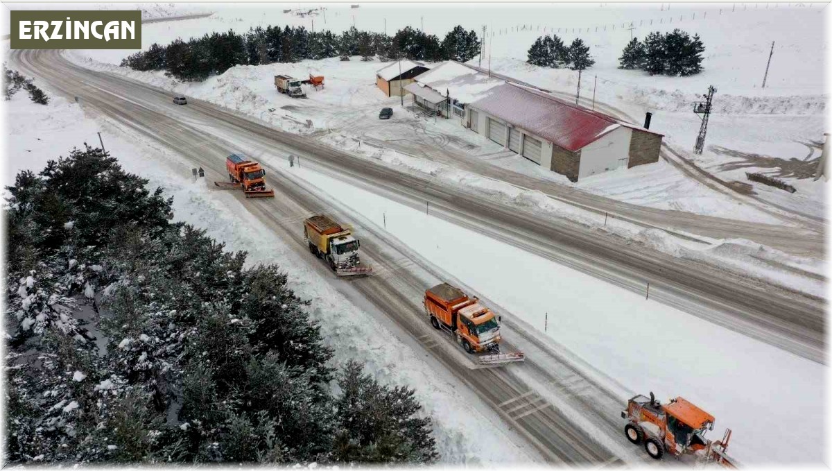 Erzincan'da kardan 48 köy yolu ulaşıma kapandı