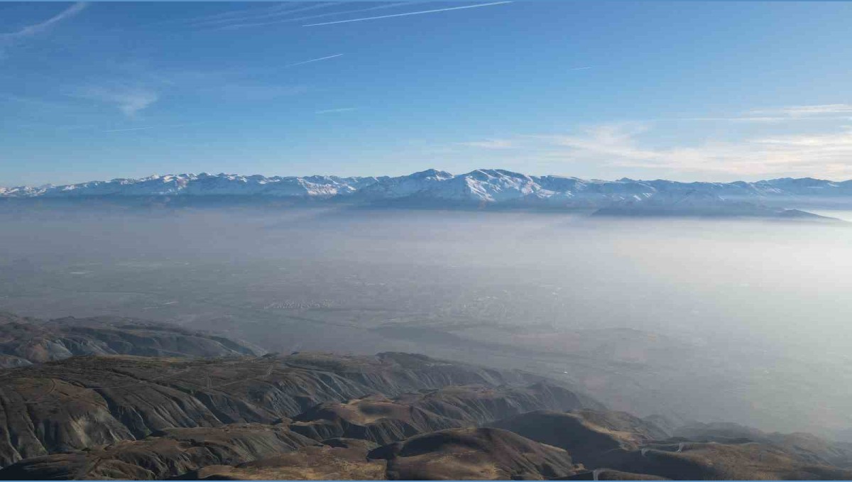 Erzincan'da kış masalı: Kar, güneş ve sis şehri kartpostala çevirdi