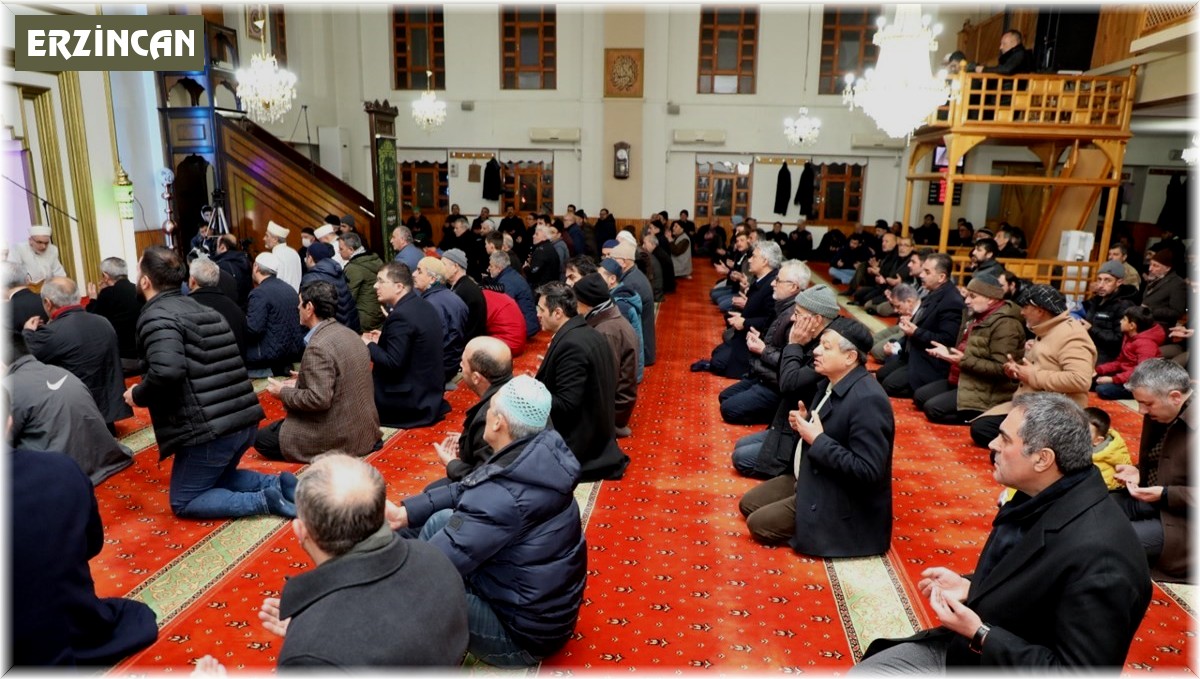 Erzincan'da kurtuluş ve deprem şehitleri için Mevlid-i Şerif okundu