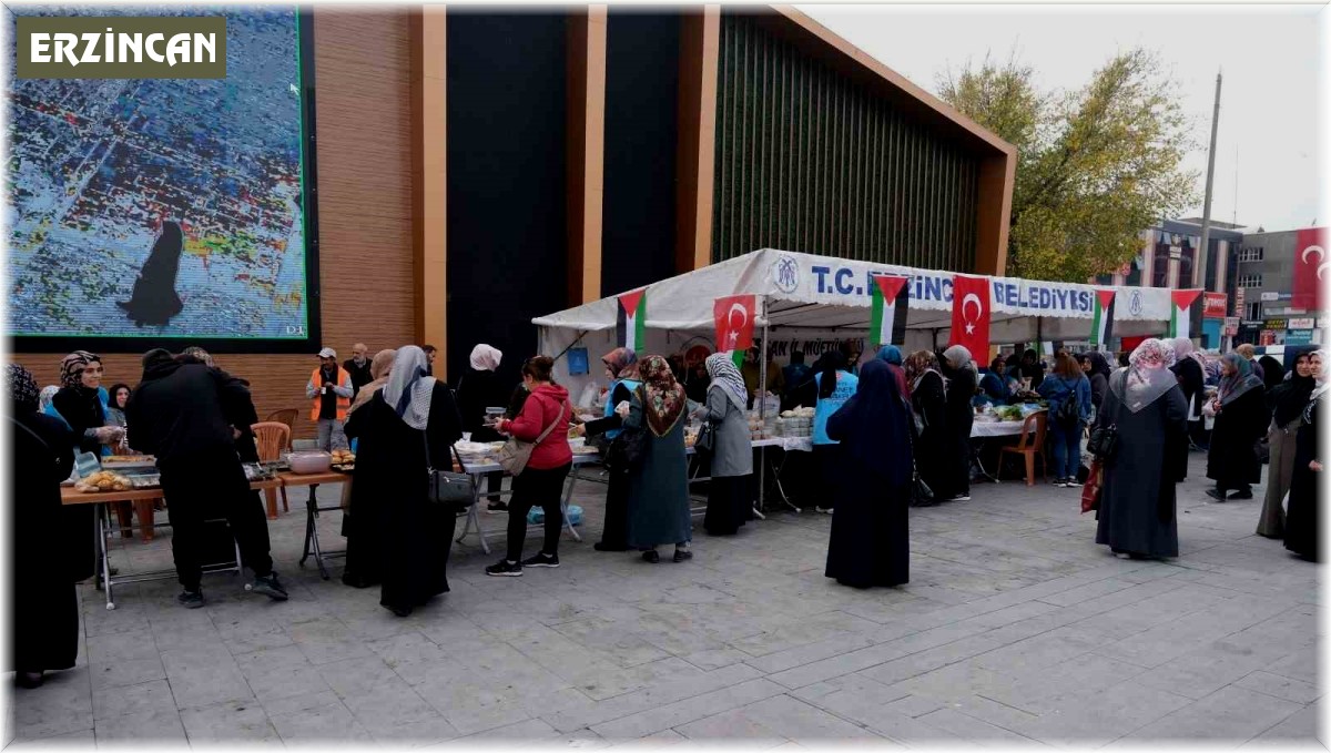 Erzincan'da kurulan hayır çarşısı geliri Filistin'e bağışlanacak