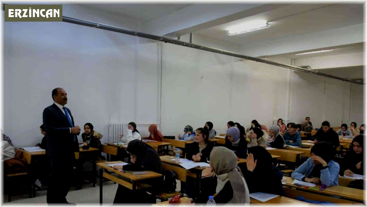 Erzincan'da liseli öğrenciler ara tatili fırsata çeviriyor