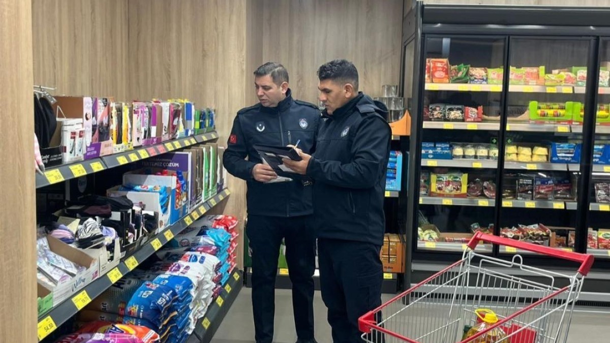 Erzincan'da marketler denetlendi