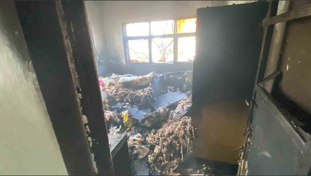 Erzincan'da müstakil evde yangın çıktı