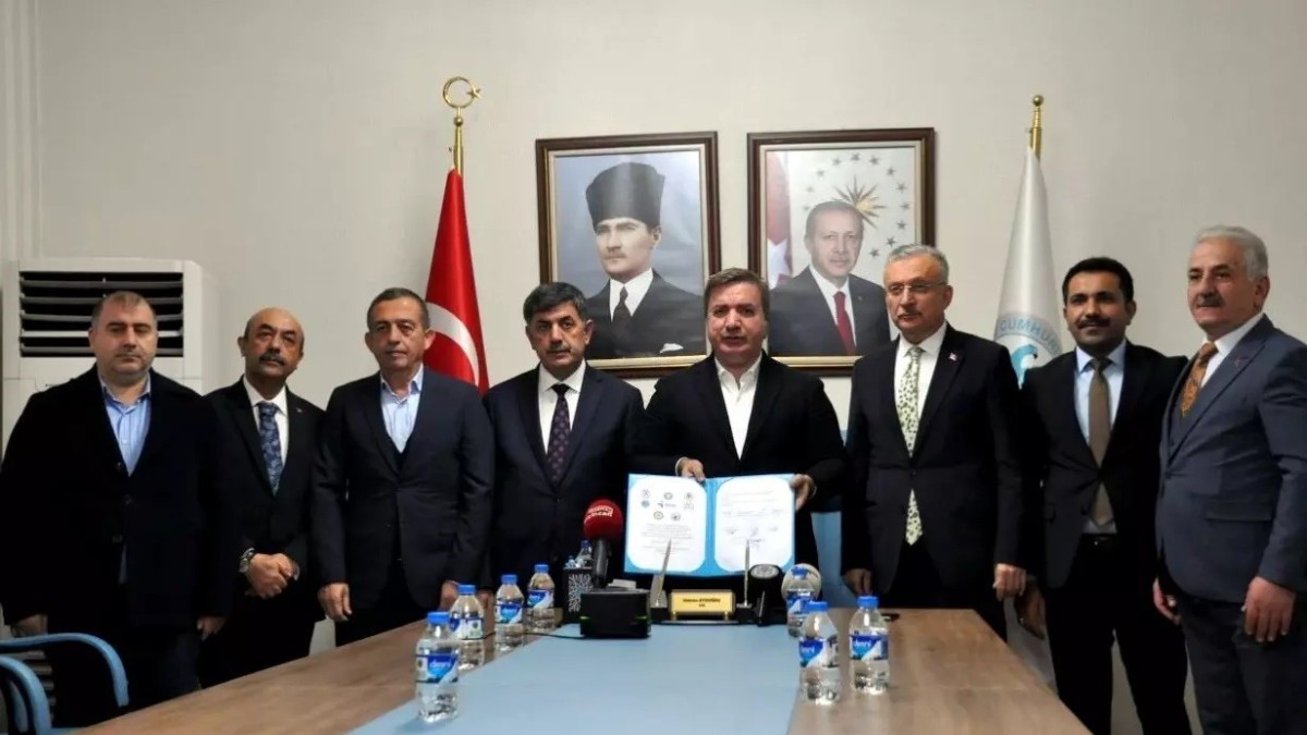 Erzincan'da nitelikli iş gücü yetiştirmek için imzalar atıldı