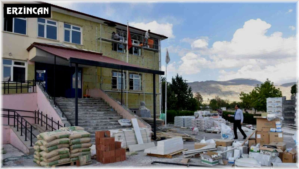 Erzincan'da okullar yeni döneme hazırlanıyor