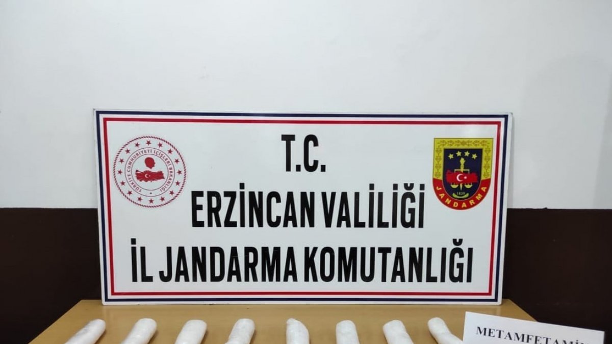 Erzincan'da polis ve jandarmadan uyuşturucu operasyonu