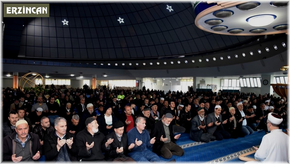 Erzincan'da şehitler için mevlit okutuldu