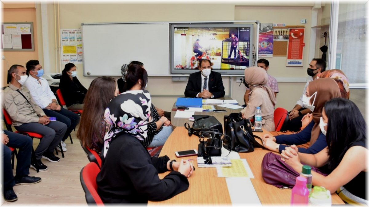 Erzincan'da, sene başı öğretmenler kurul toplantıları yapıldı