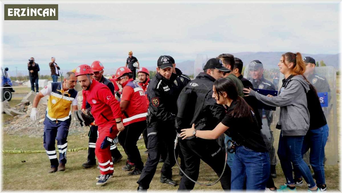 Erzincan'da TAMP çerçevesinde deprem tatbikatı gerçekleştirildi