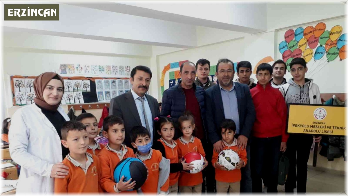 Erzincan'da "Temel Eğitimde 10.000 Okul Projesi" hayata geçirildi