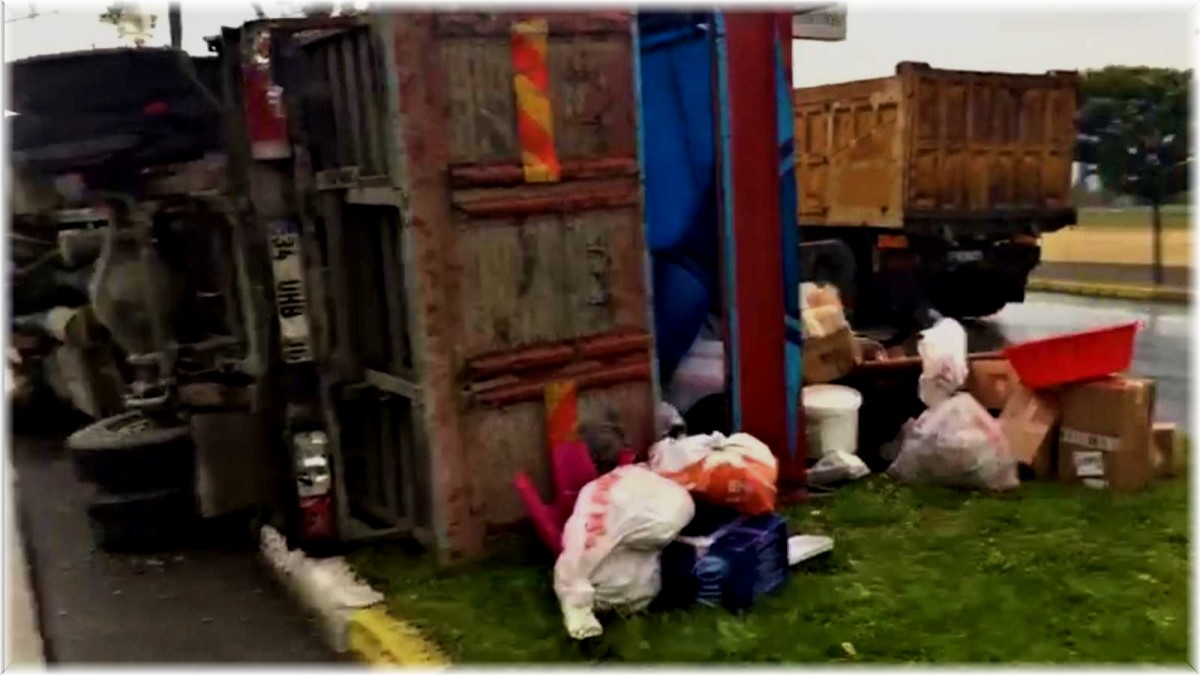 Erzincan'da trafik kazası: 7 yaralı