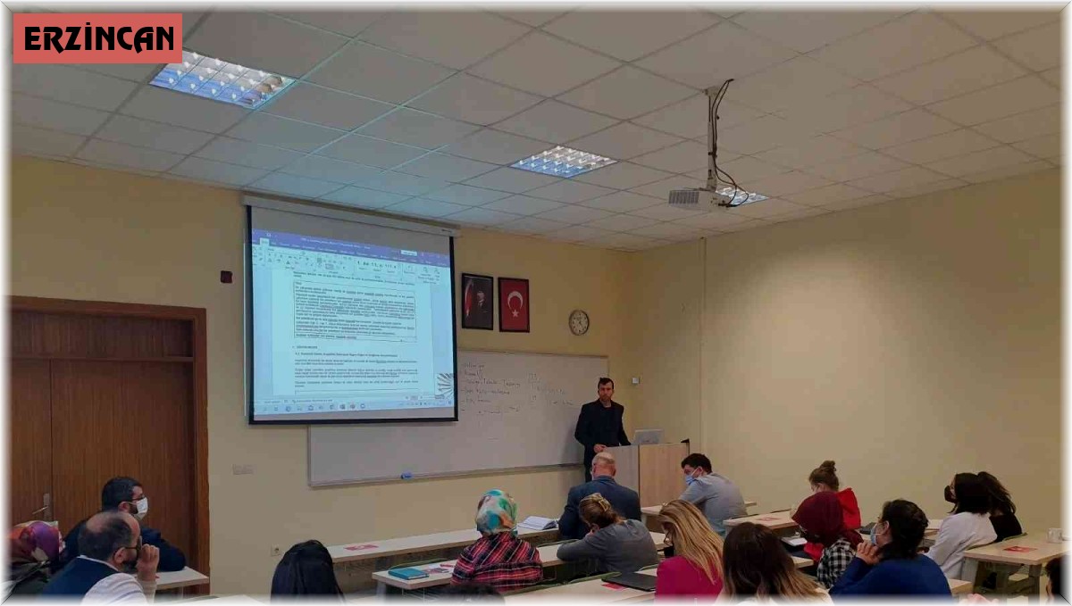 Erzincan'da TÜBİTAK 2209A Projeleri kapsamında bilgilendirme toplantısı yapıldı